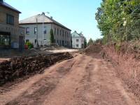 04- 8.9.13 před prodejnou