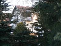 1/14 zima dum v pozadi