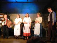 Hosté večera divadlo1