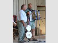 Olda a Josef při vystoupení